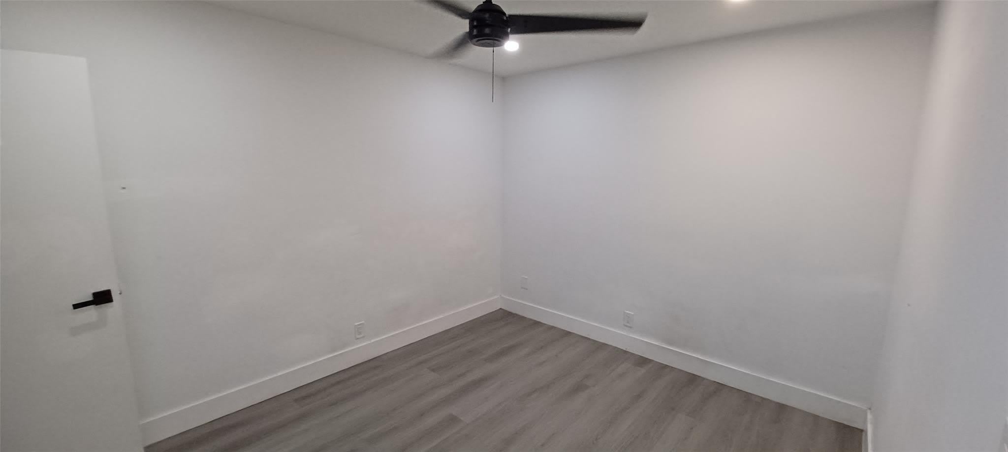 630 N 58th Avenue – photo 5