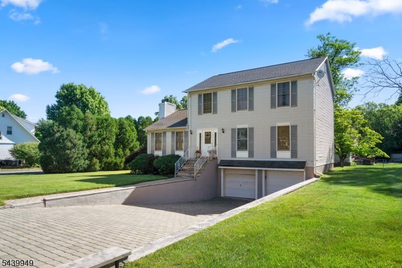 32 Montville Ave – photo 2