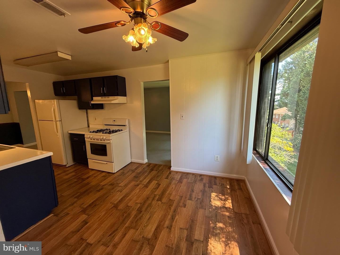 8709 Hayshed Ln 33 – photo 5
