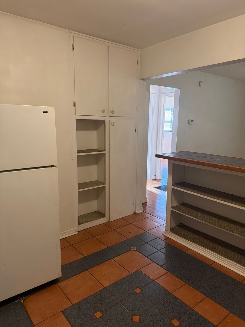 2 Bedroom 1 Bath Duplex Walking Distance To Fsu Available Now – photo 5