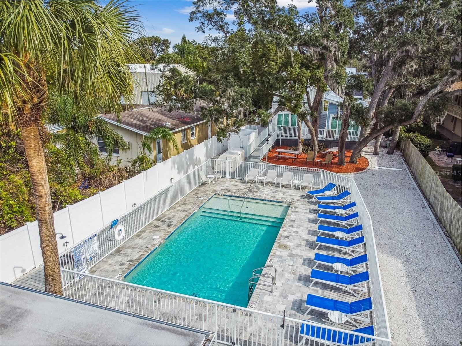 1523 Bayshore Boulevard – photo 2