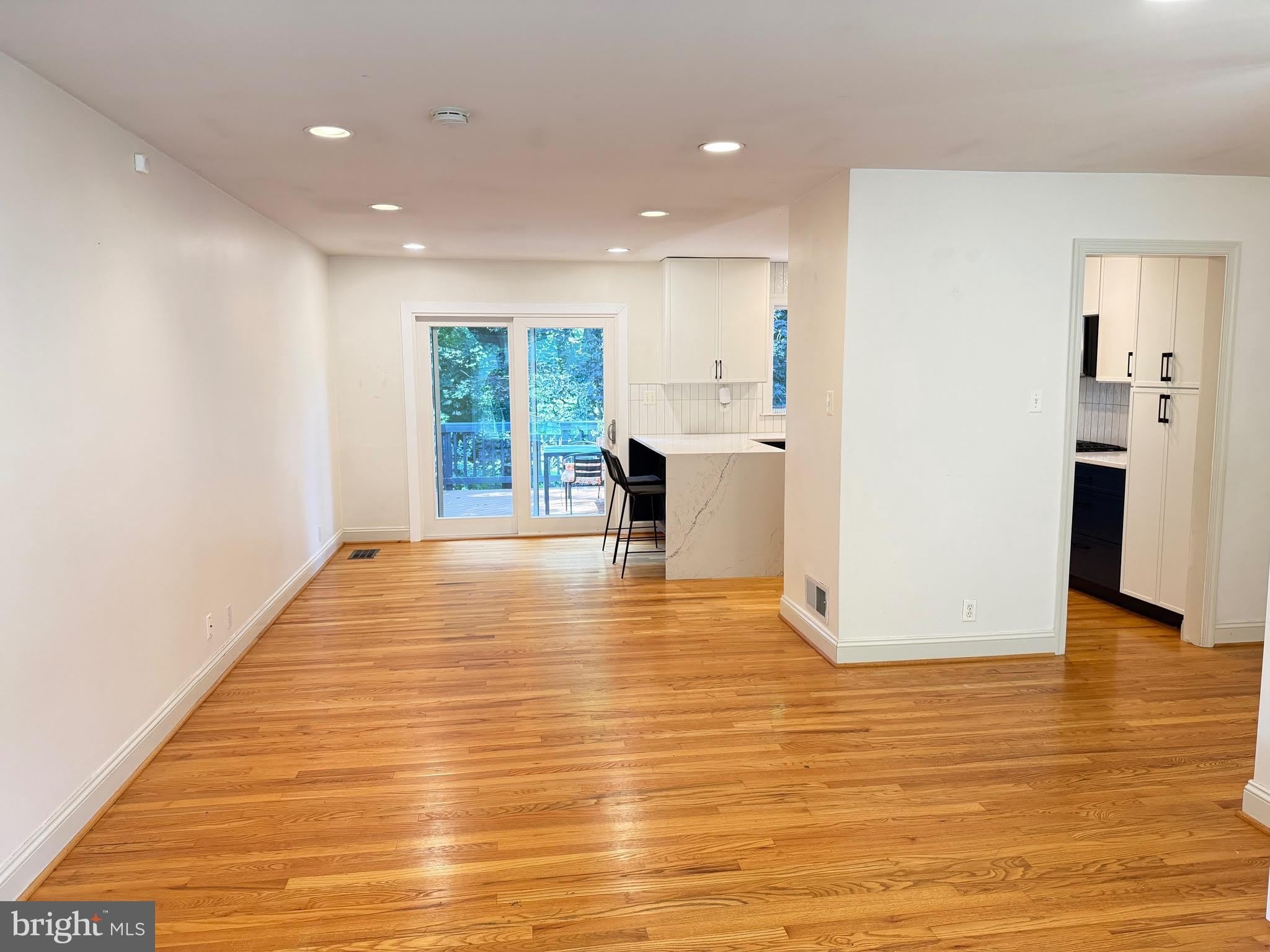 5628 Alta Vista Road – photo 3