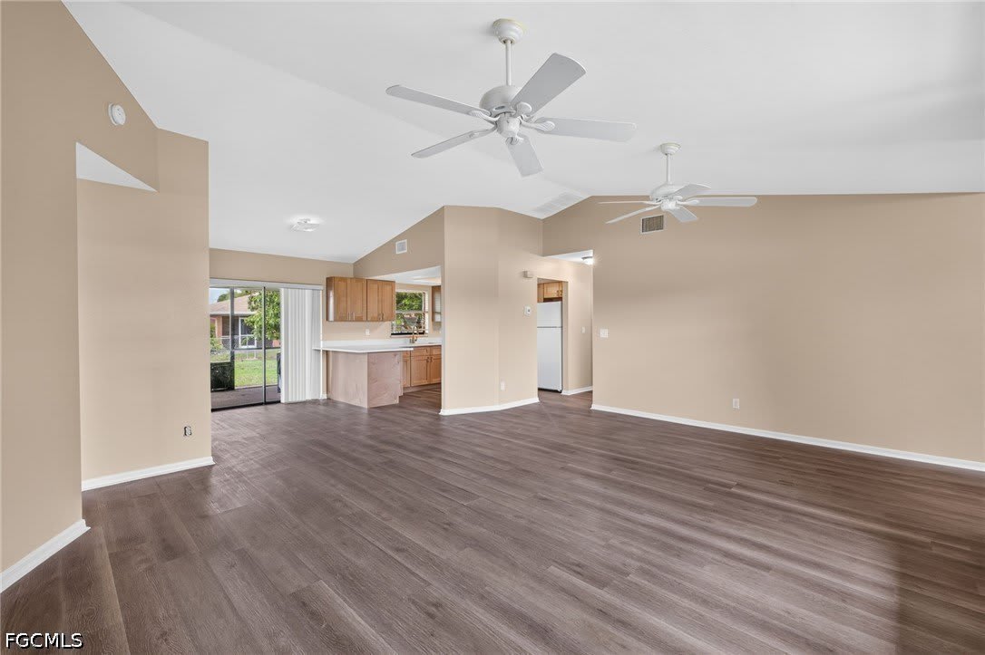 718 SW 35th Terrace – photo 5