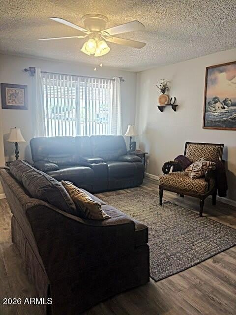 10104 N 96TH Drive – photo 4
