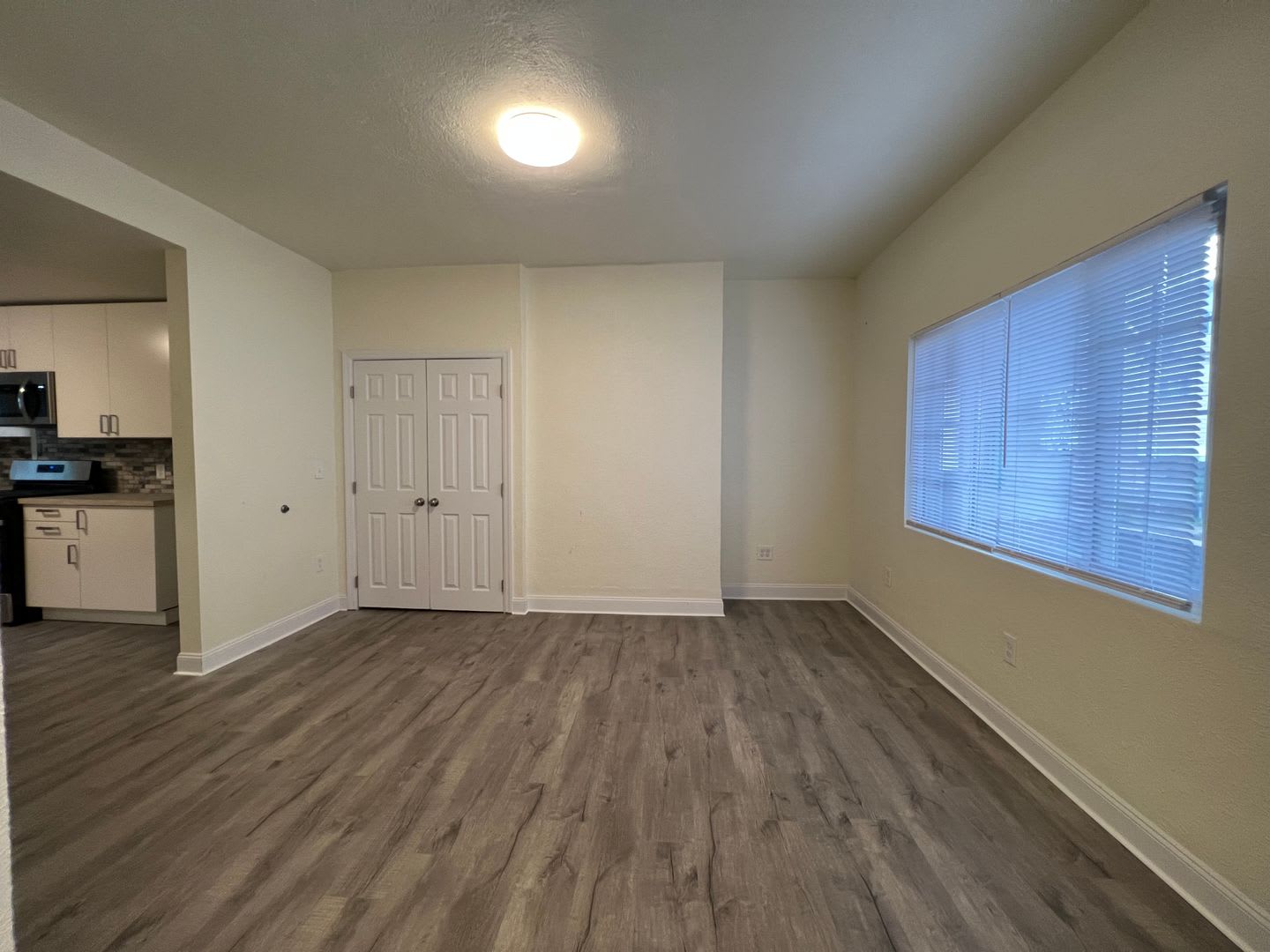 Updated 3BR House with fenced yard! – photo 2