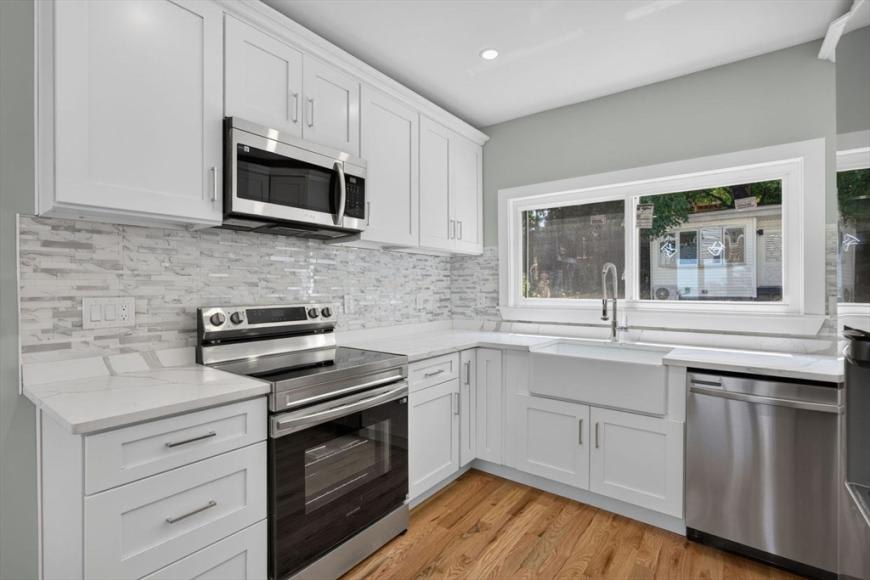 31 Wordsworth St. – photo 2
