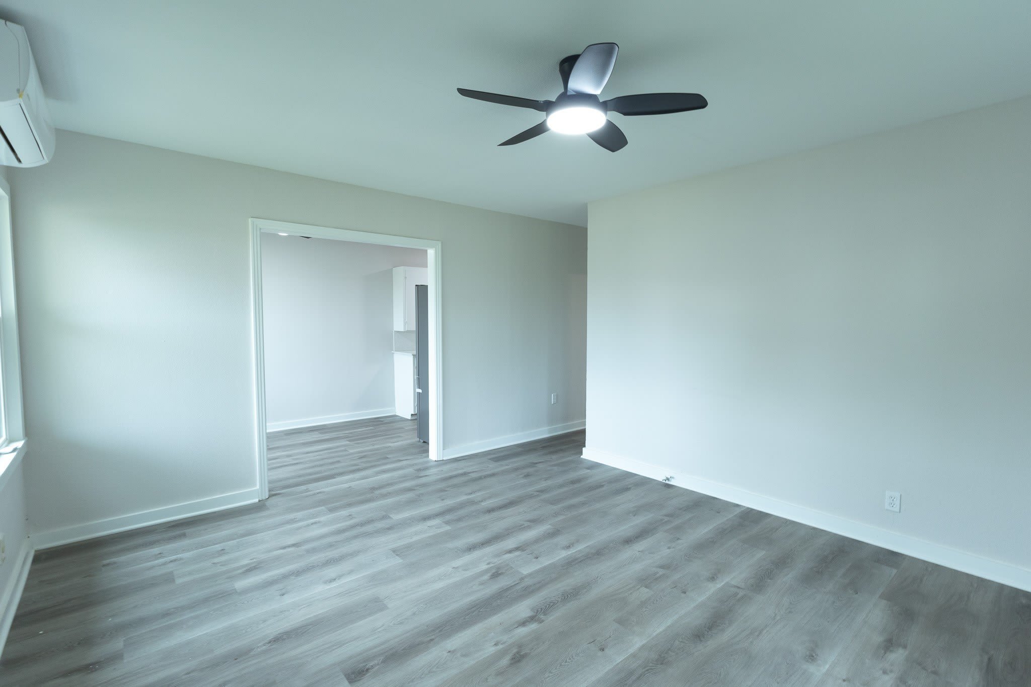 1716 Ethel Avenue – photo 2