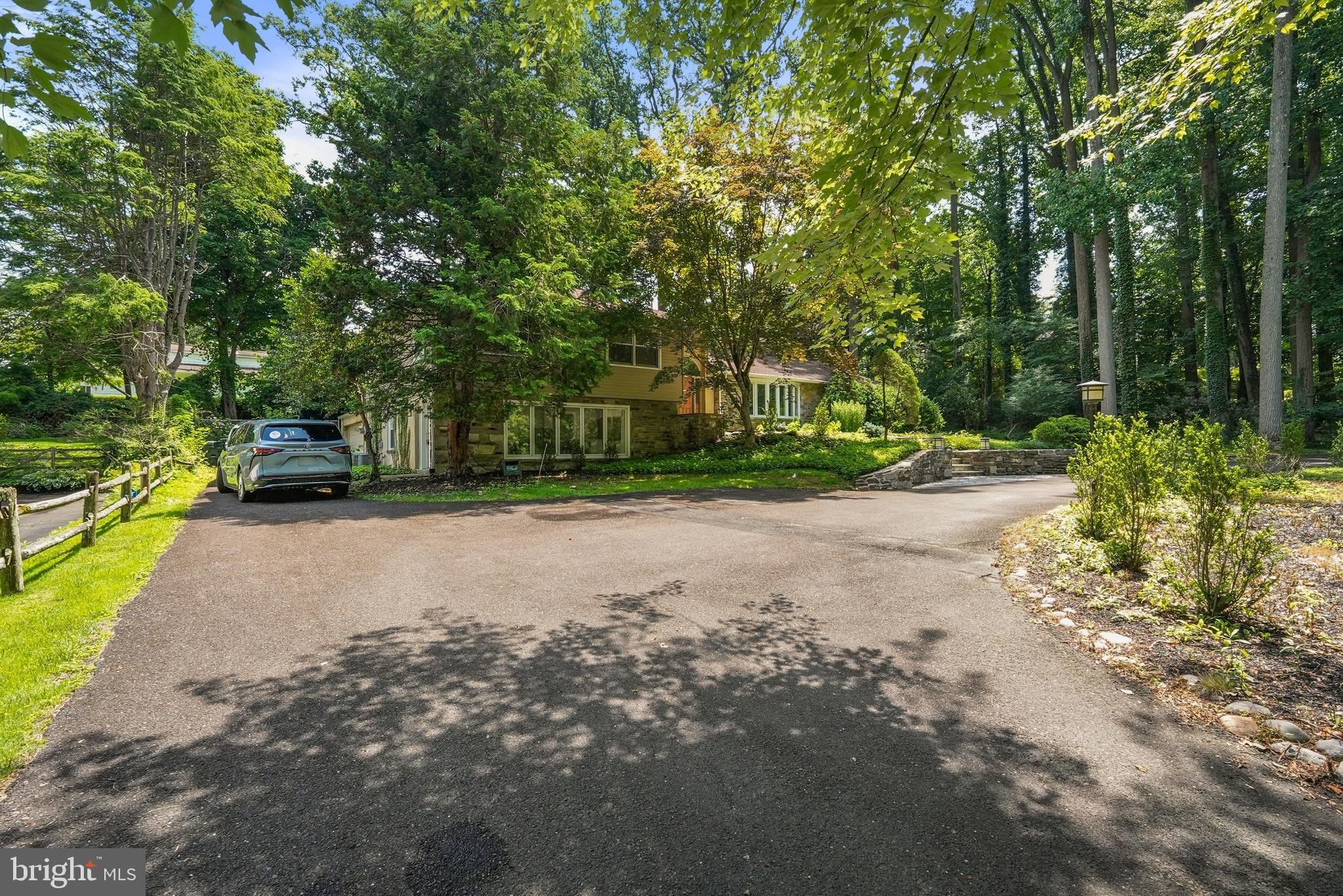 901 DALE Road – photo 4