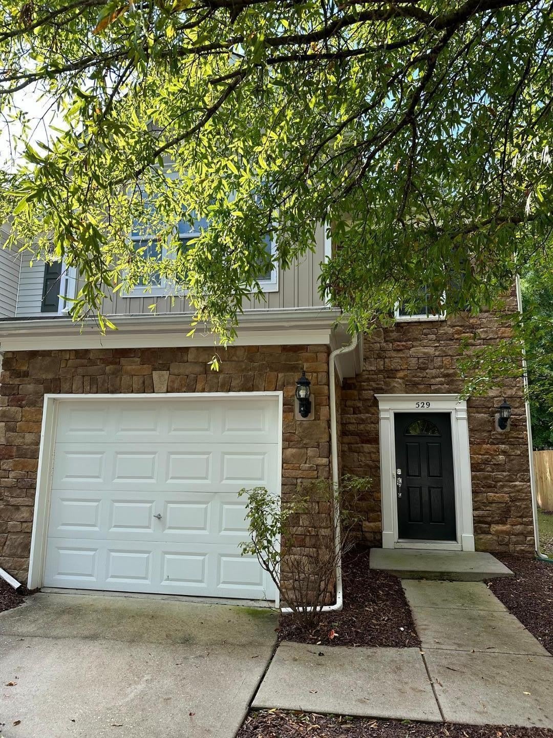 529 Perrault Drive – photo 3