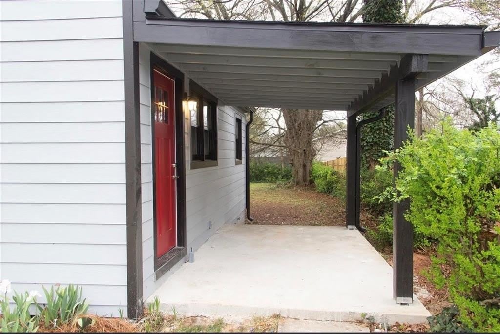 2418 Crestview Avenue – photo 2