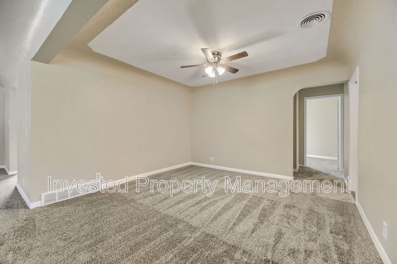 5410 E Asbury Ave – photo 5