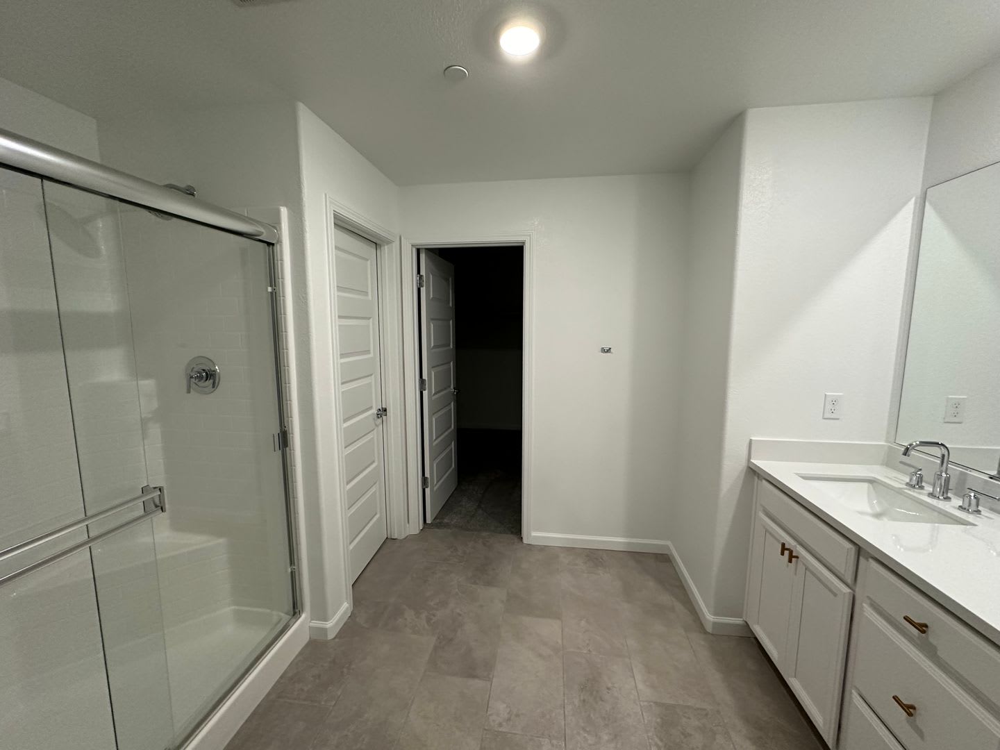 1704 Bullock Dr – photo 5