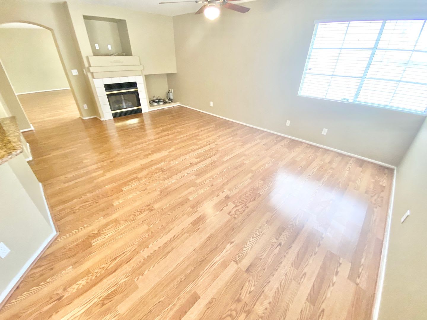 BEAUTIFUL 2 STORY HOME 4 BEDROOM / 2 .5 BATH, WITH 2 CAR GARAGE – photo 5
