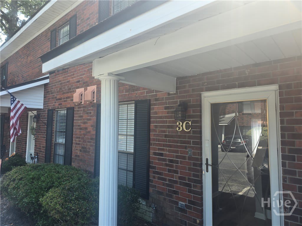 232 Stephenson Avenue – photo 2