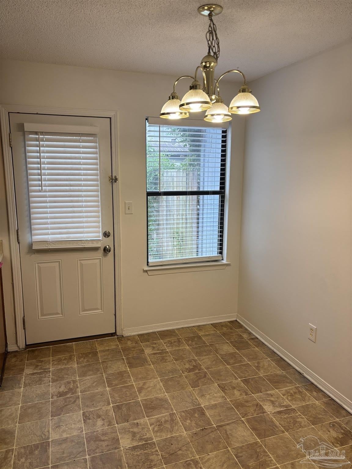 6427 Lanier – photo 5