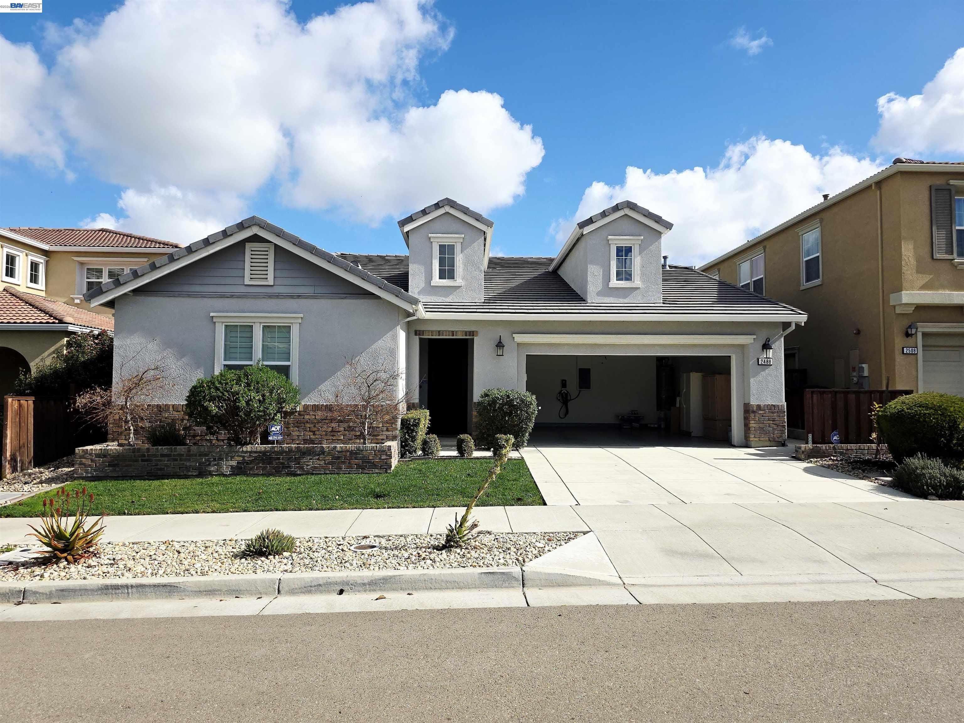 2488 Remy Cantos Drive – photo 4