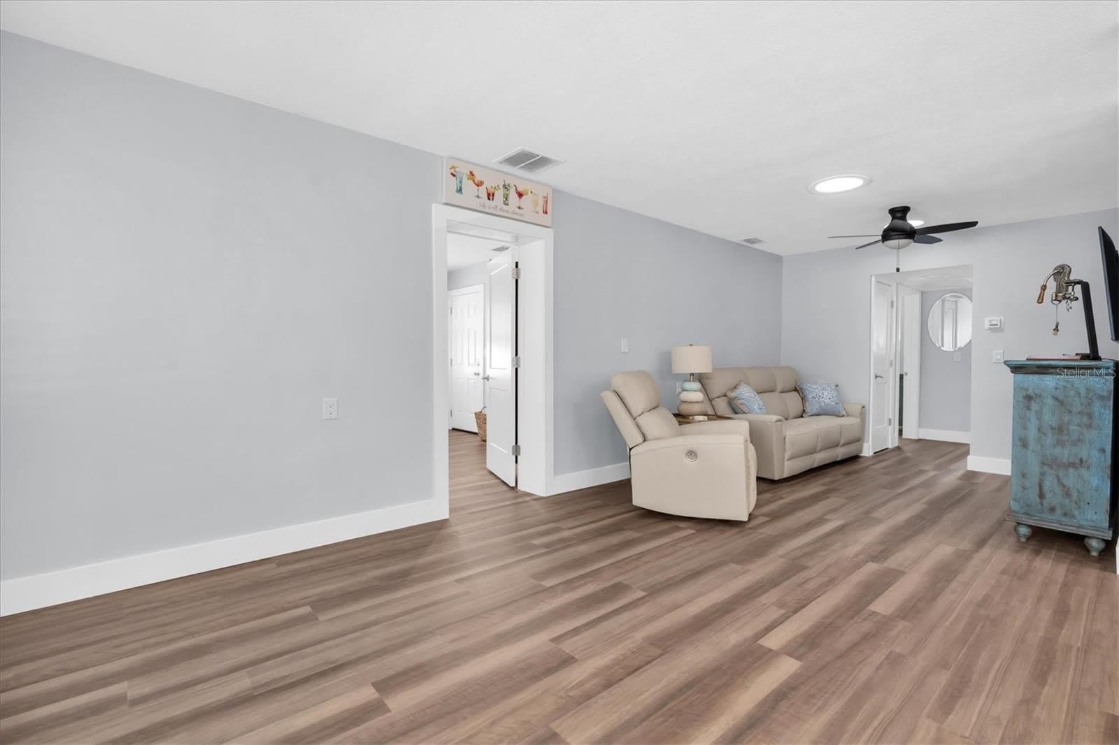 528 77TH Avenue – photo 4