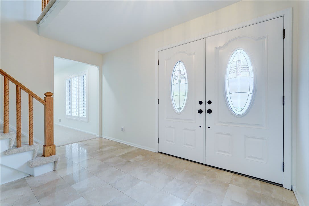 399 French Road – photo 4