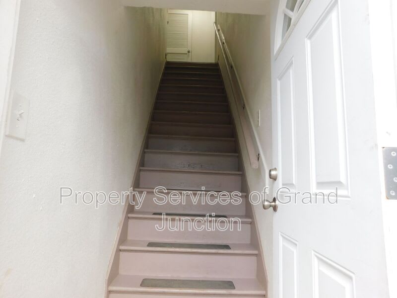 1002 Santa Clara Avenue – photo 2