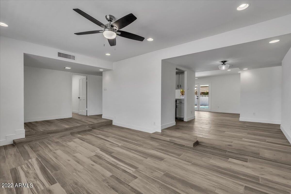 8207 E Montebello Avenue – photo 5