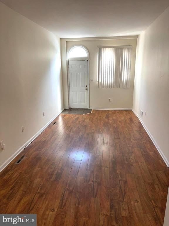 302 E 11TH STREET – photo 2