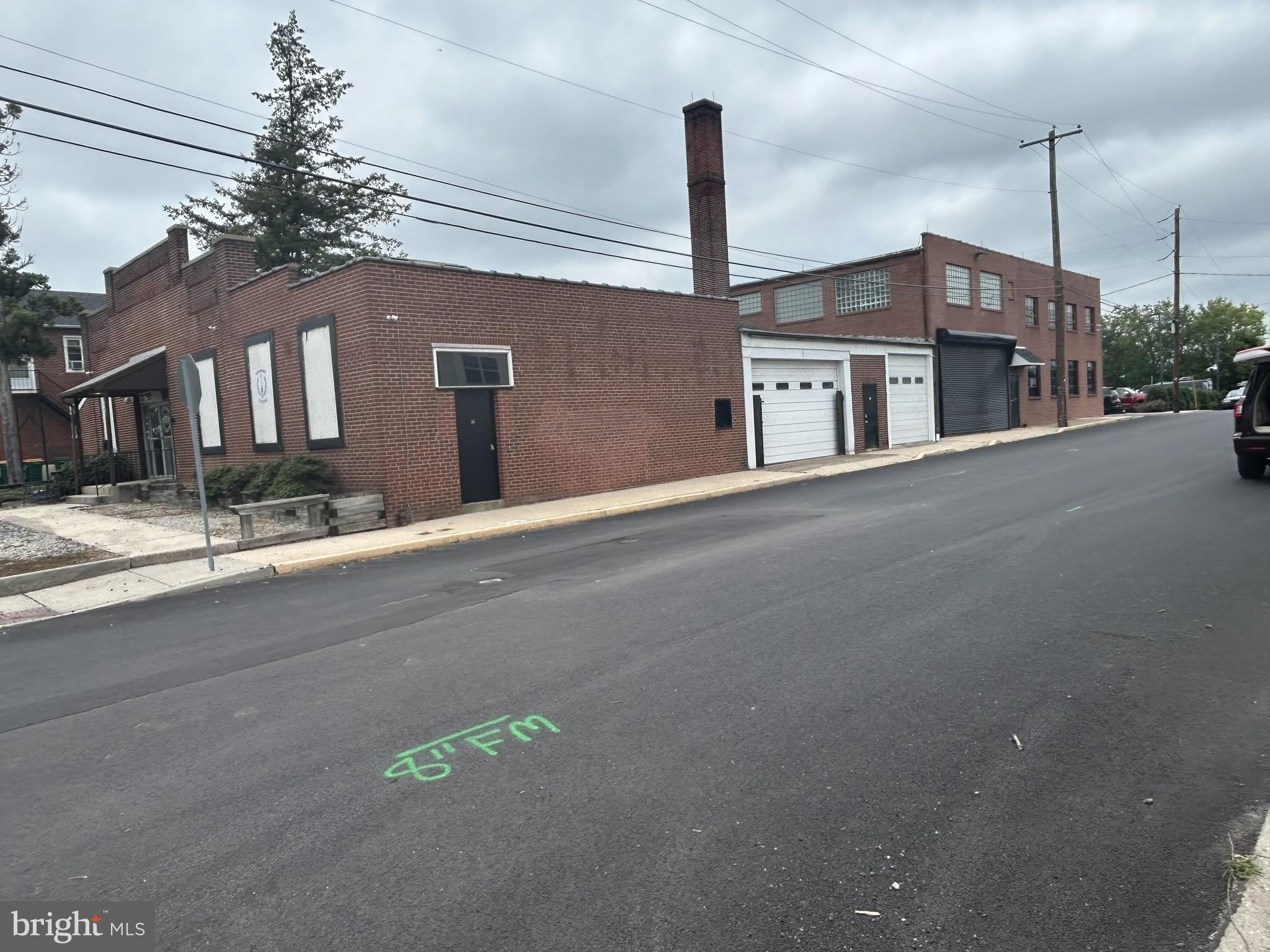 800 MAIN Street – photo 3