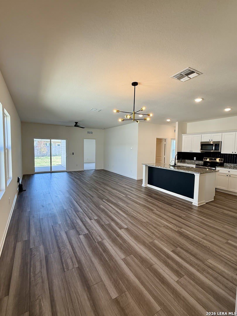 7239 KING BND – photo 4