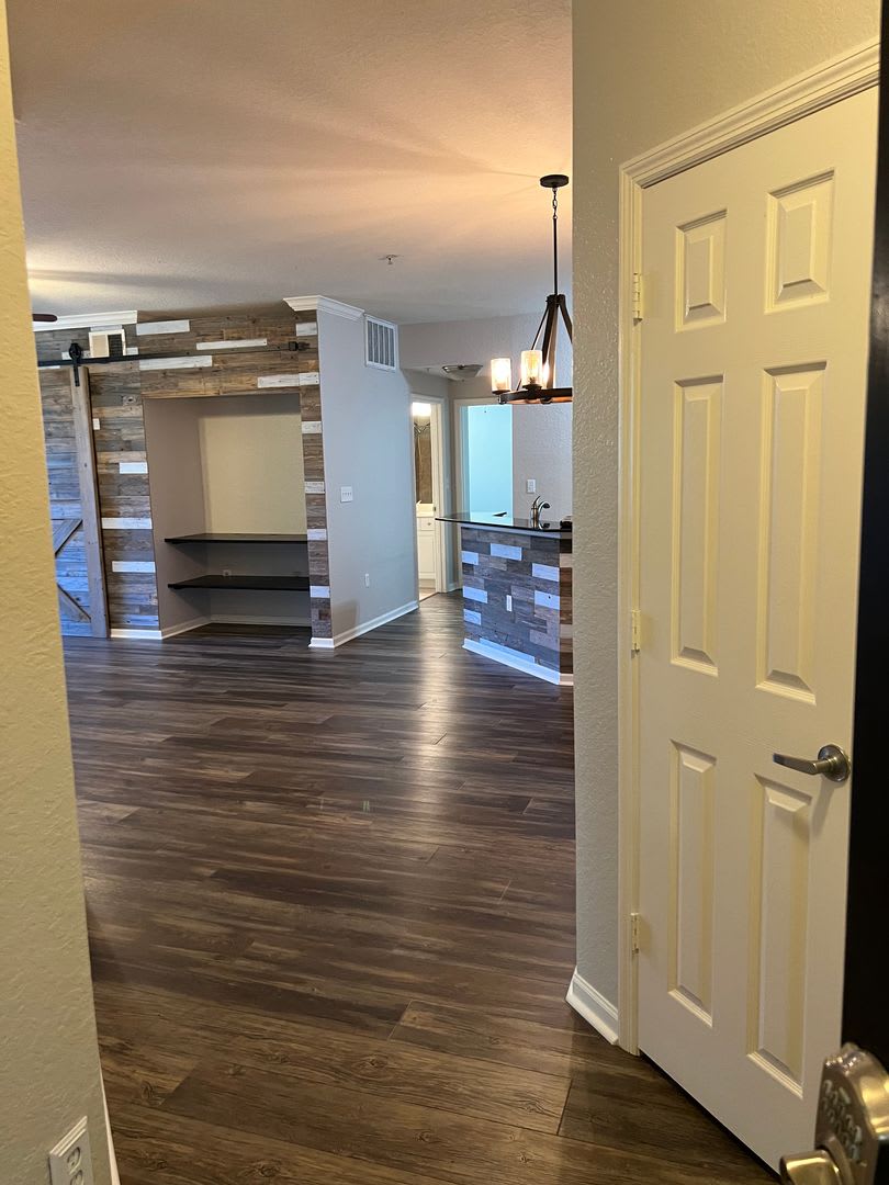 Spacious 3BR/2BA Gated Condo with Resort-Style Amenities! – photo 3