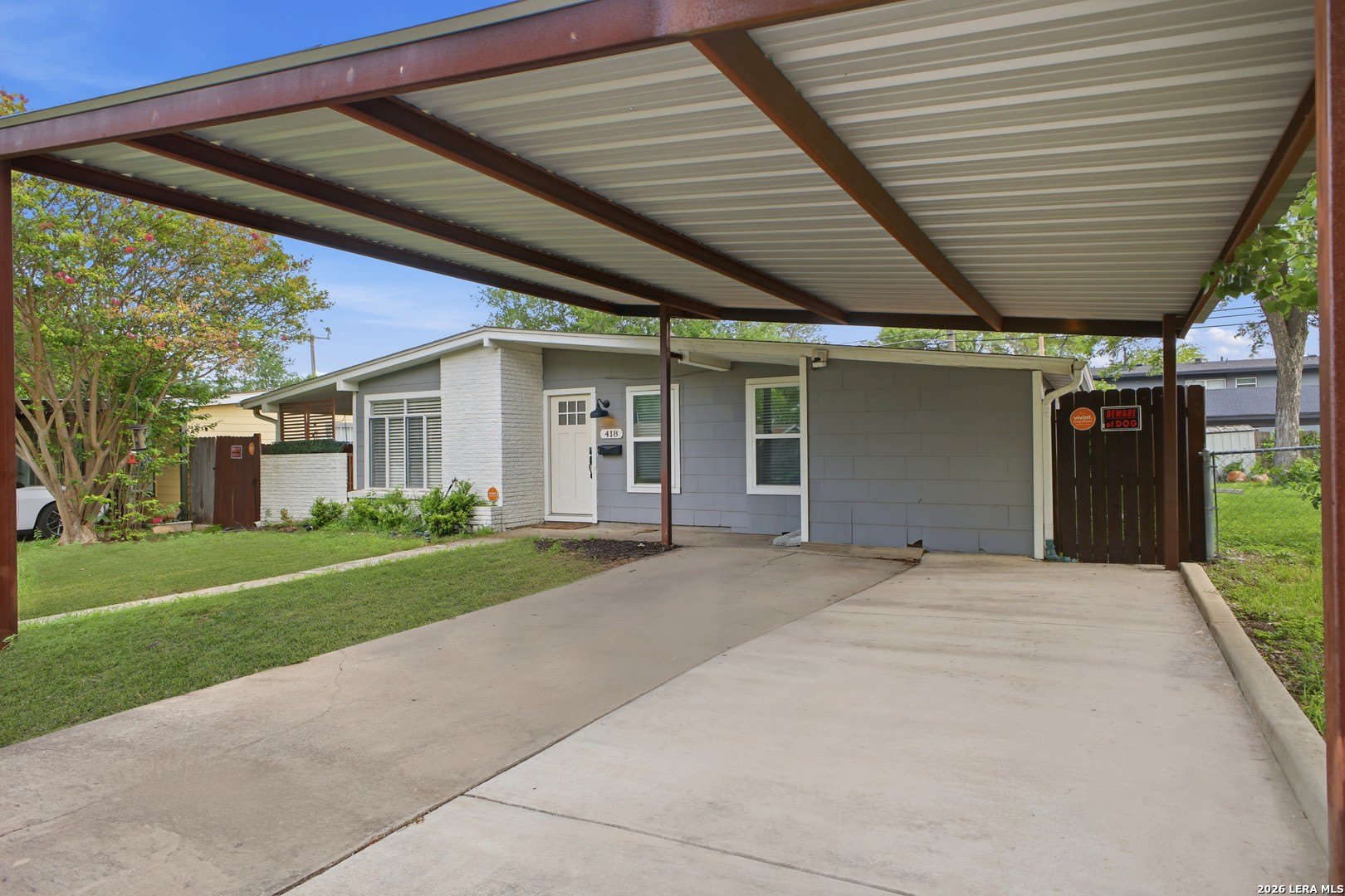418 Nassau Dr – photo 4