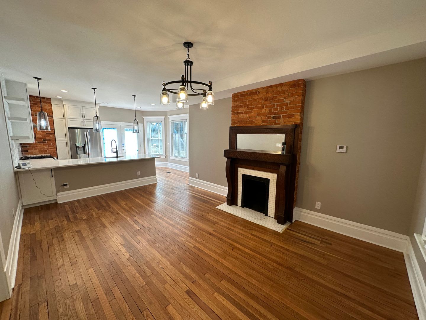 Indianola Ave 1462 NPR – photo 2