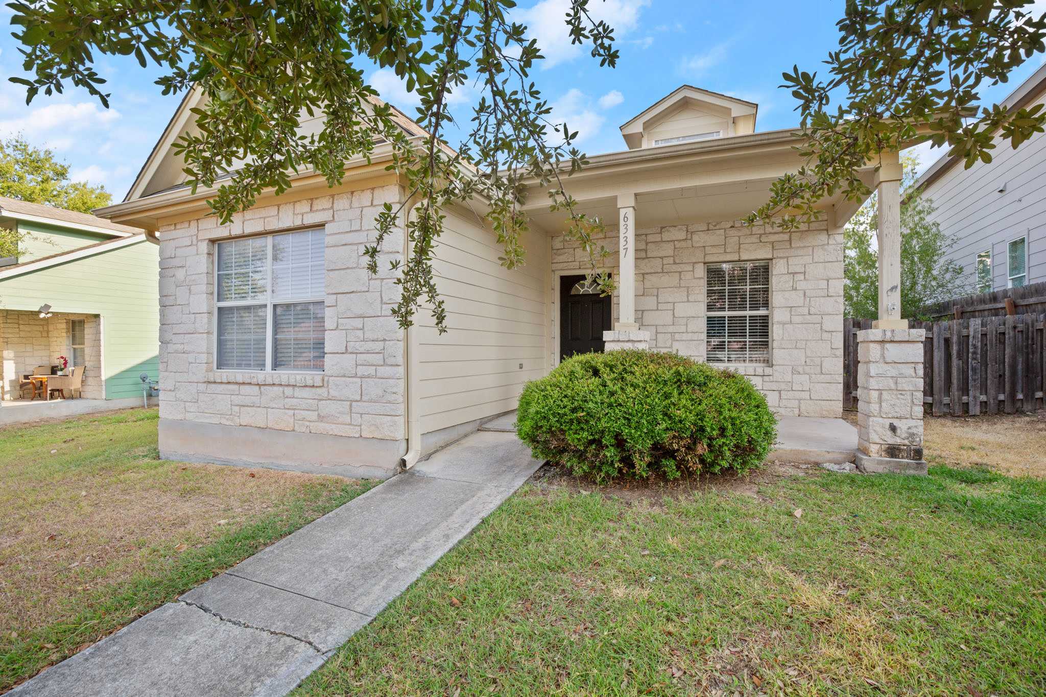 6337 Florencia Lane – photo 5