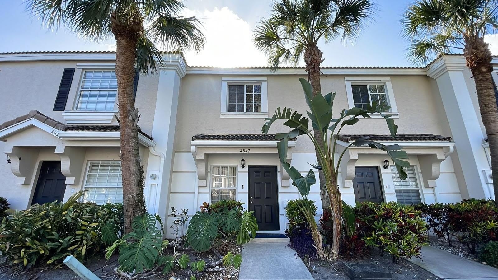 4847 Palmbrooke Terrace – photo 1