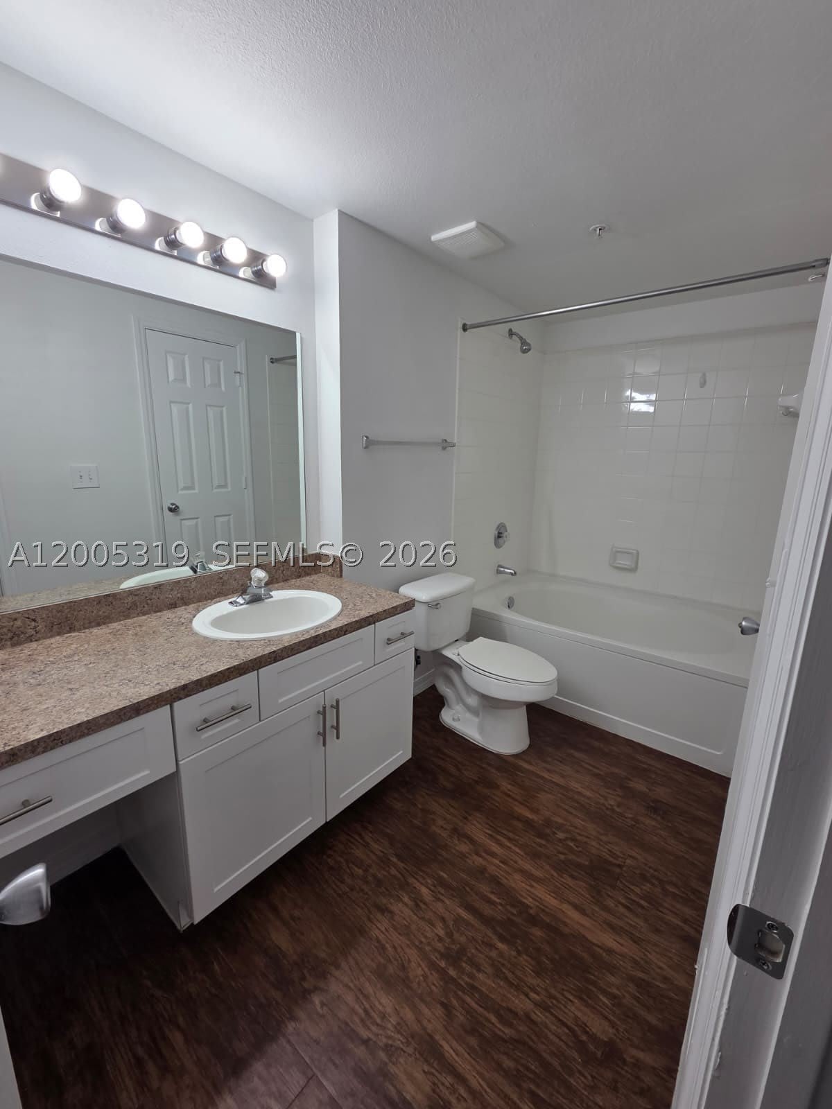 11730 SW 2nd St – photo 3