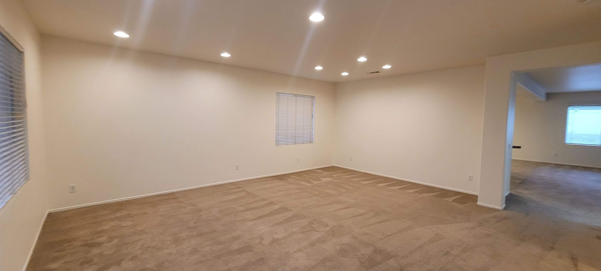 Huge House for Rent in Middle of San Jacinto – photo 5