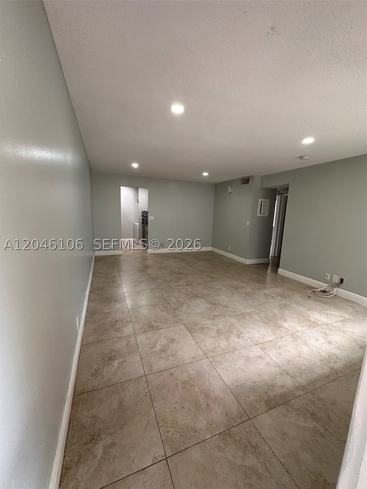 9976 Twin Lakes Dr – photo 5