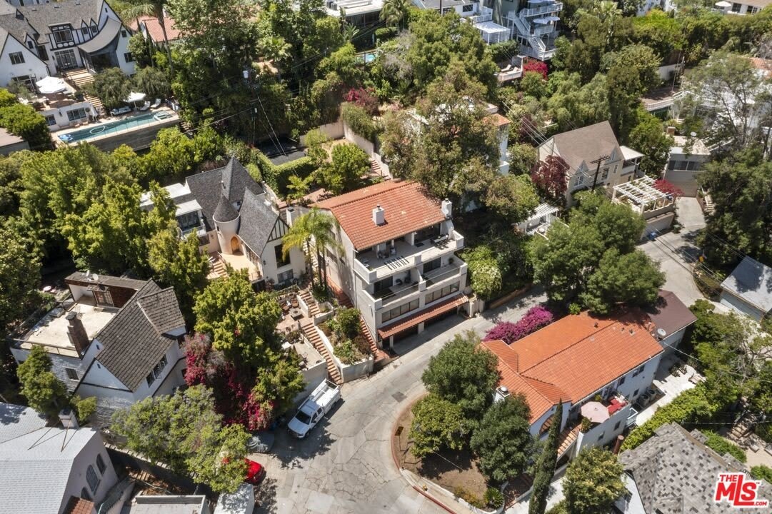 5940 Manola Way – photo 2