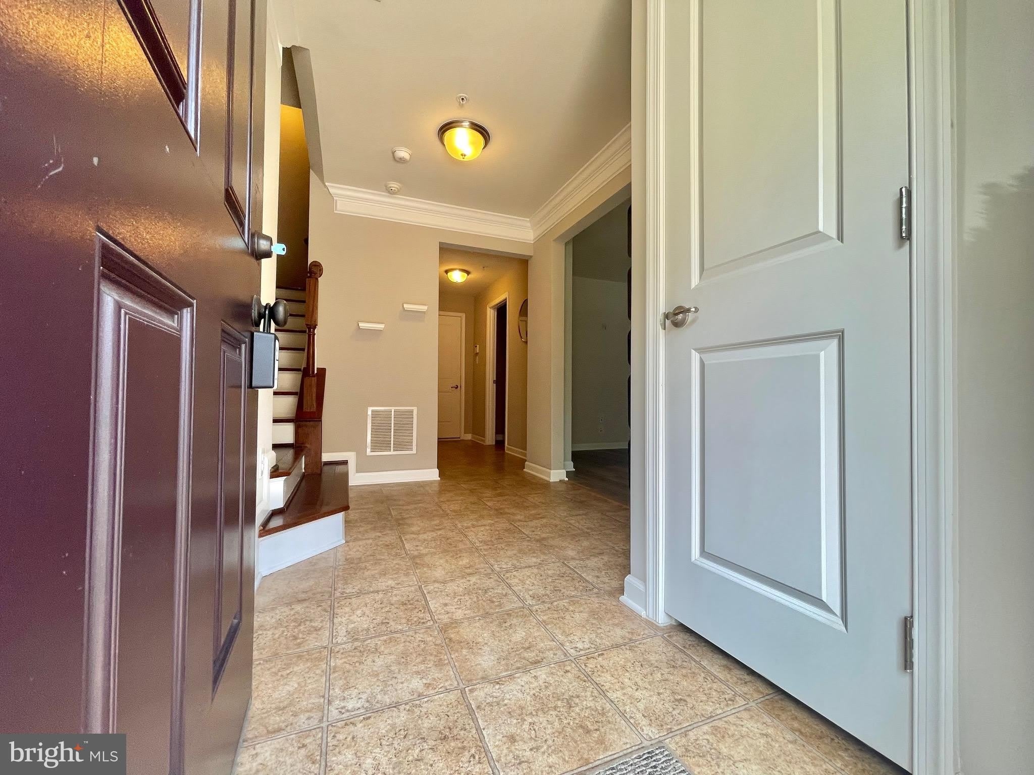 9162 LANDON HOUSE Lane – photo 4