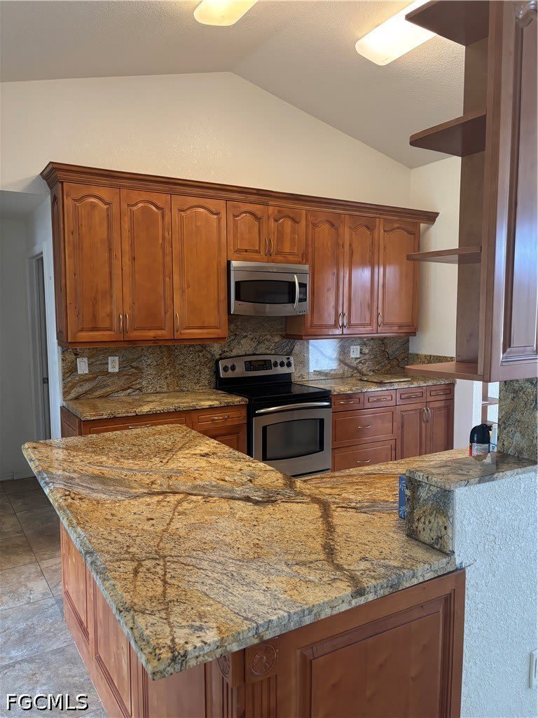 20 Hampton Avenue – photo 2