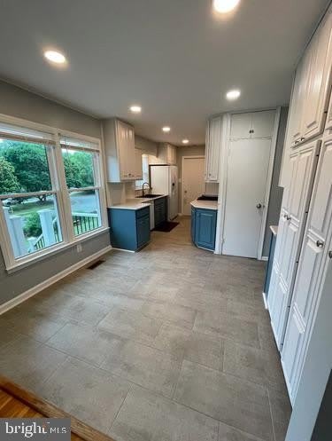 1834 SAINT ROMAN Drive – photo 2