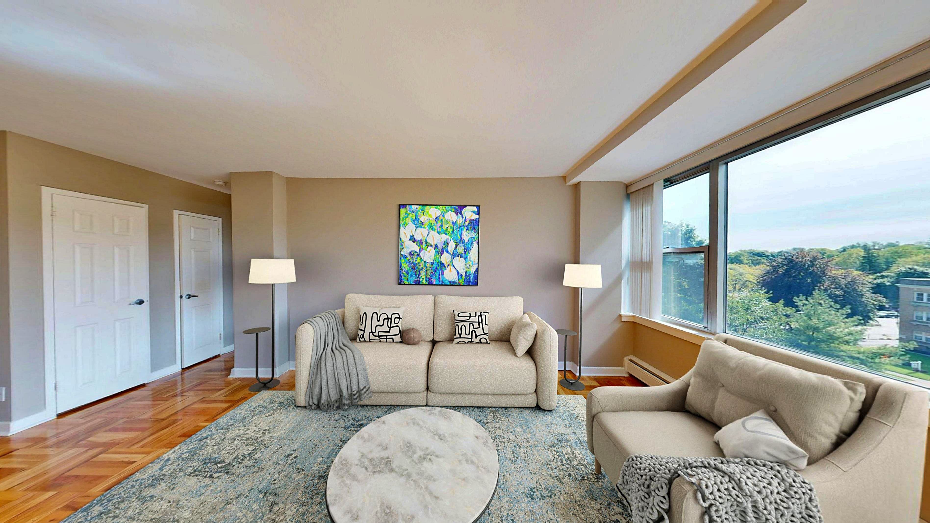 1600 East Avenue Apartments – photo 4