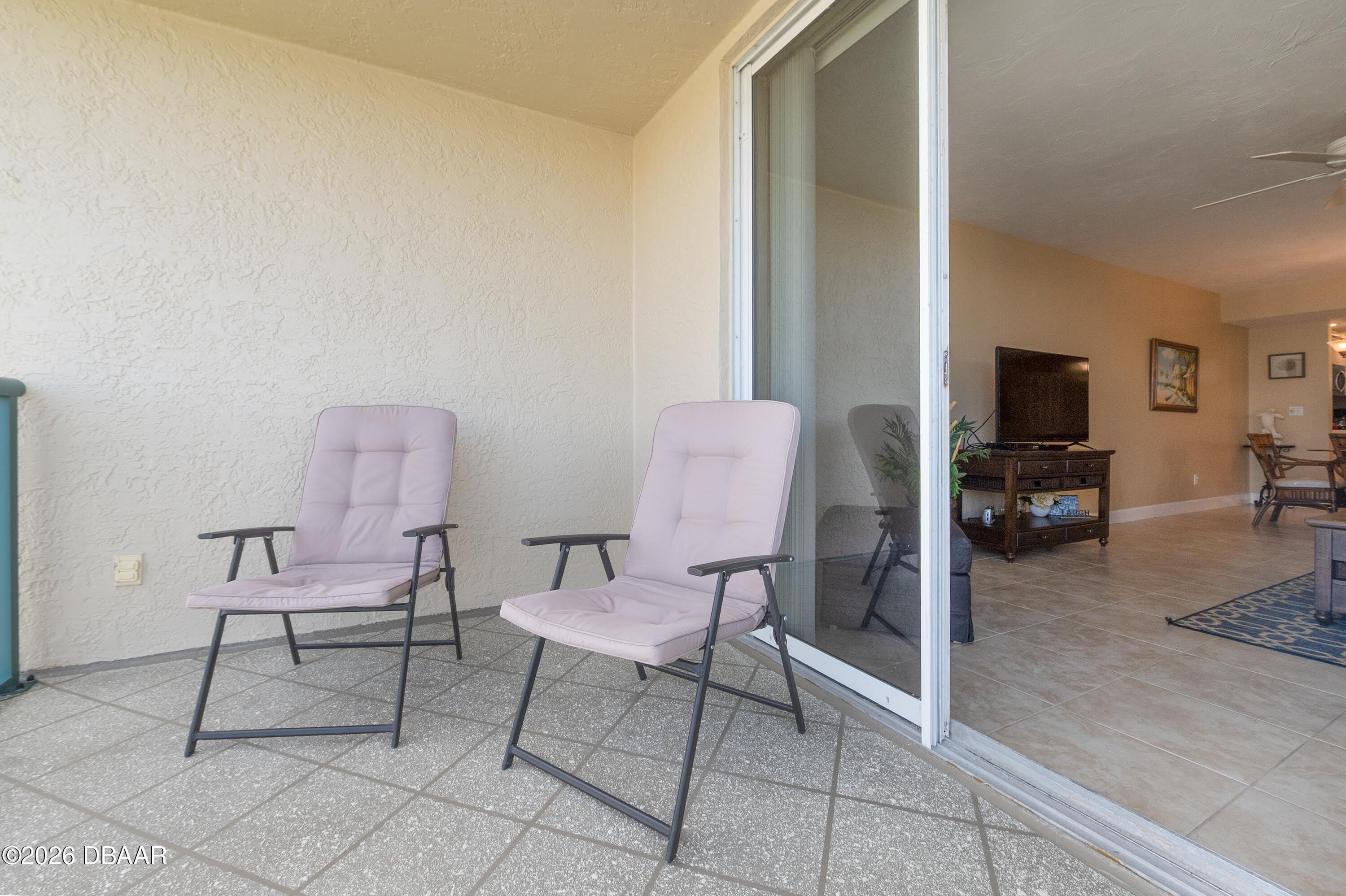 4575 S Atlantic Avenue – photo 4