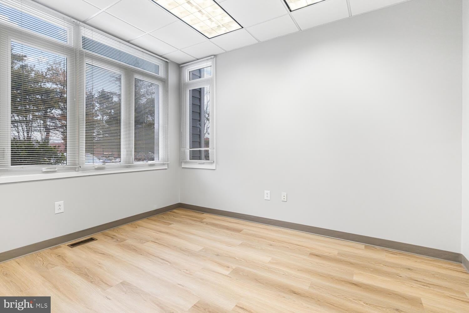 408 EXECUTIVE – photo 5