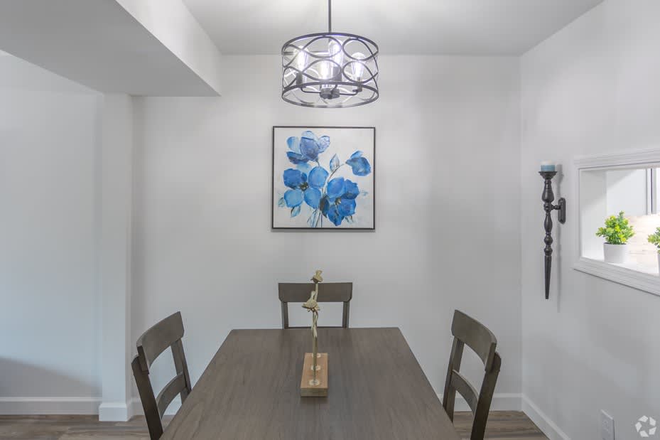 Galbraith Pointe Apartments and Townhomes – photo 5