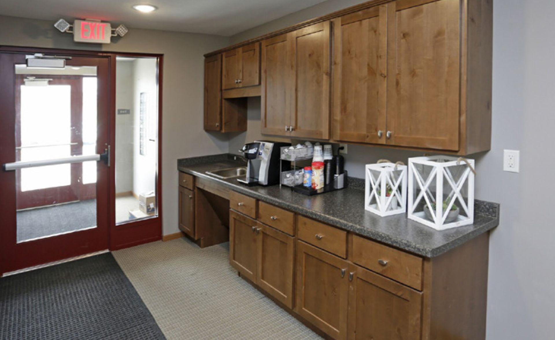 Avon Estates Apartment Homes – photo 4