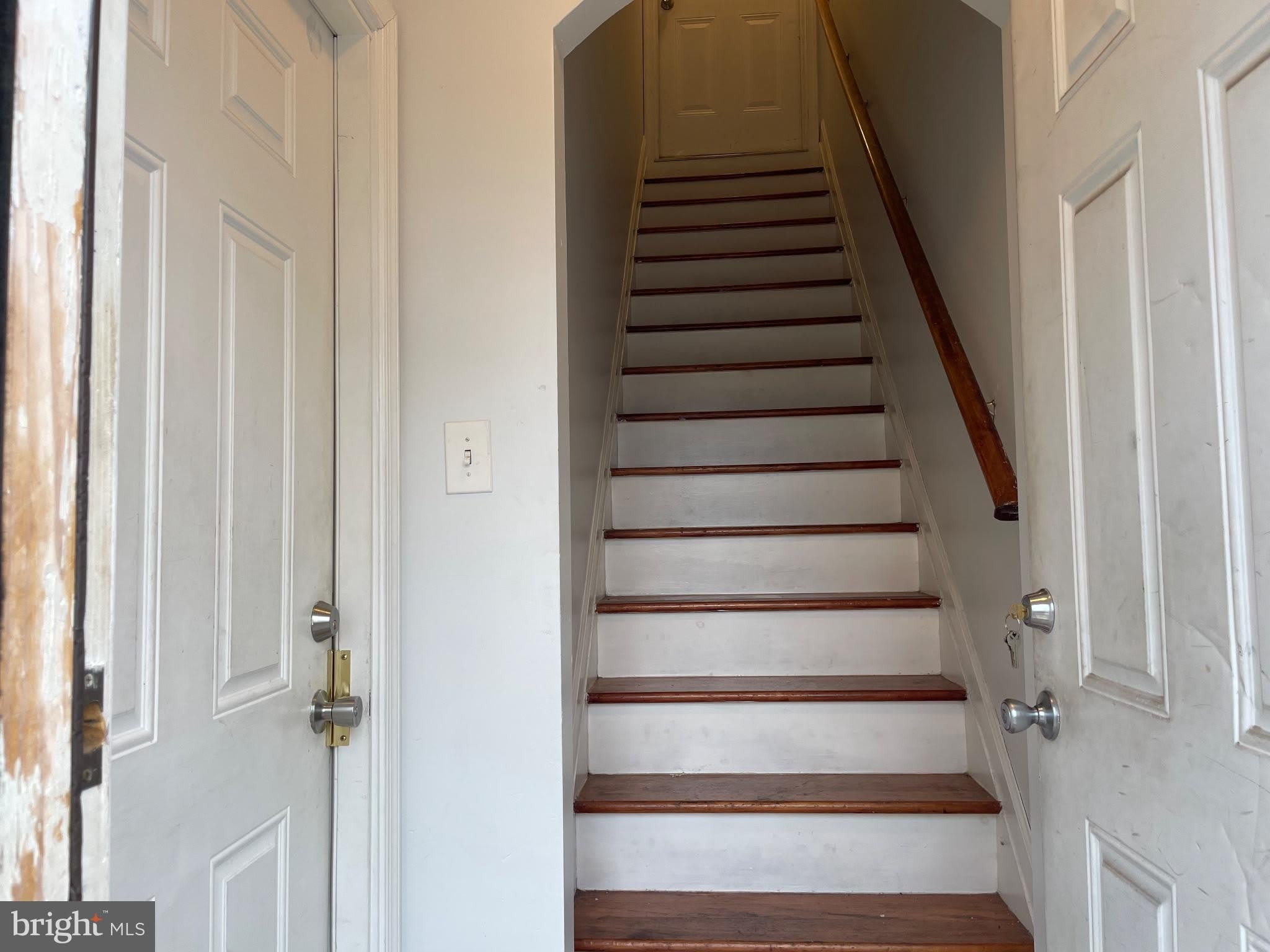 2427 N 10TH Street – photo 3