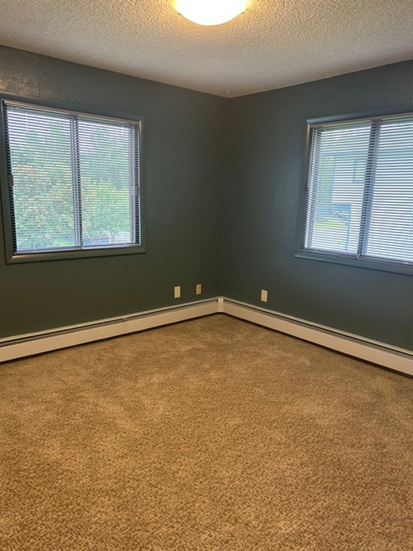 Designer 2 Bedroom with garage, deck, and view – photo 5