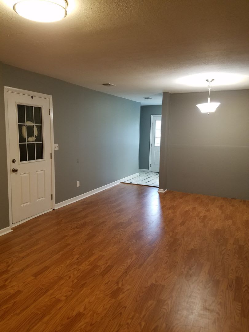 2bd 1.5ba Remodeled Townhouse w/ water views in Parker – photo 4