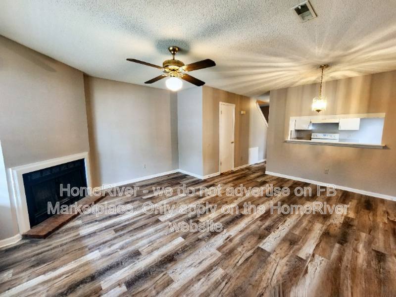 108 Springwoods Lake Pt – photo 2