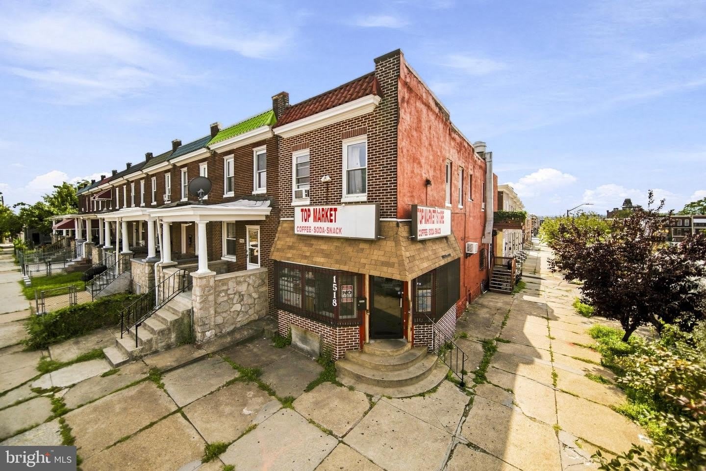 1516 N LUZERNE AVE – photo 5
