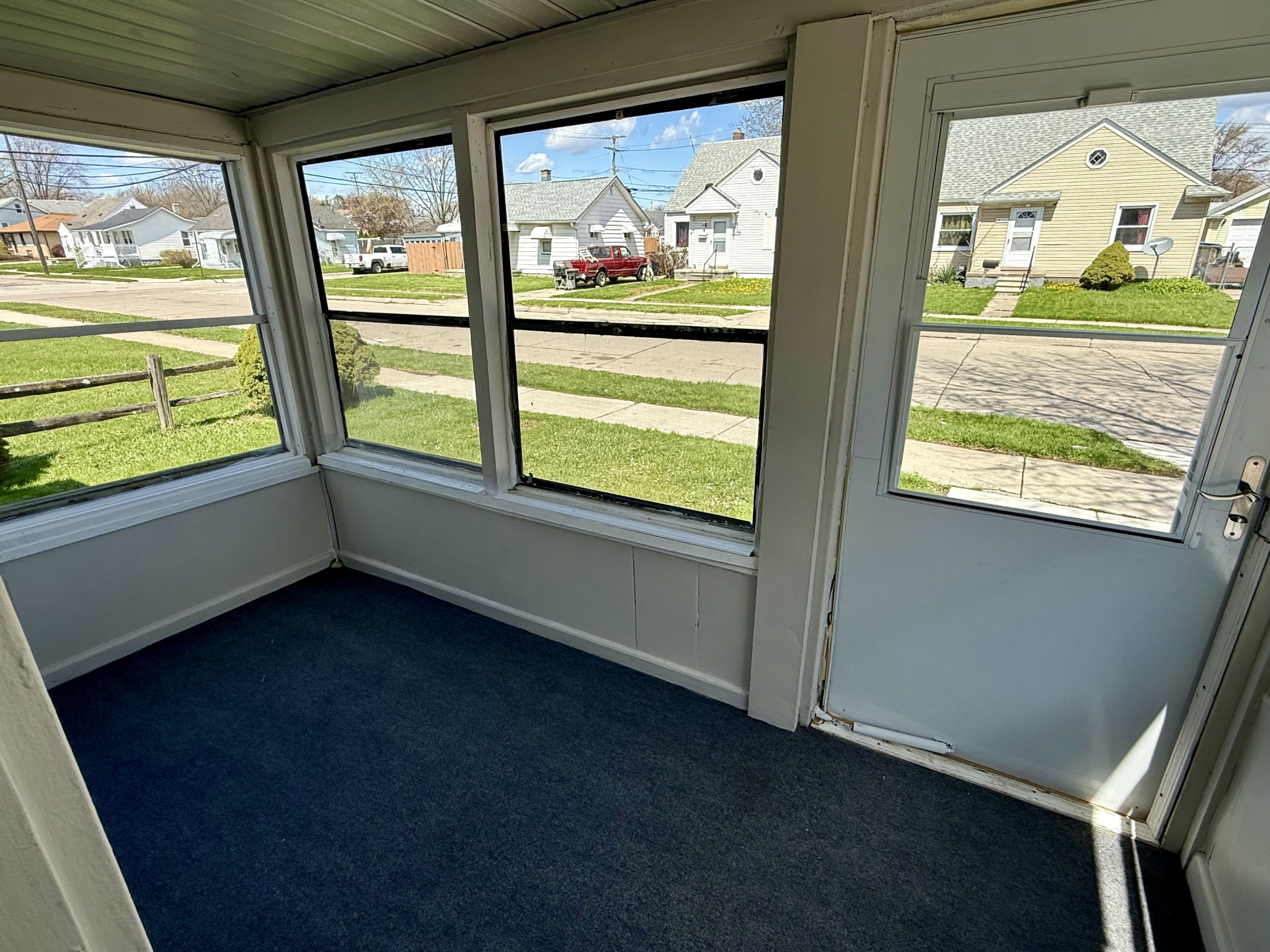 18730 Meier Street – photo 3
